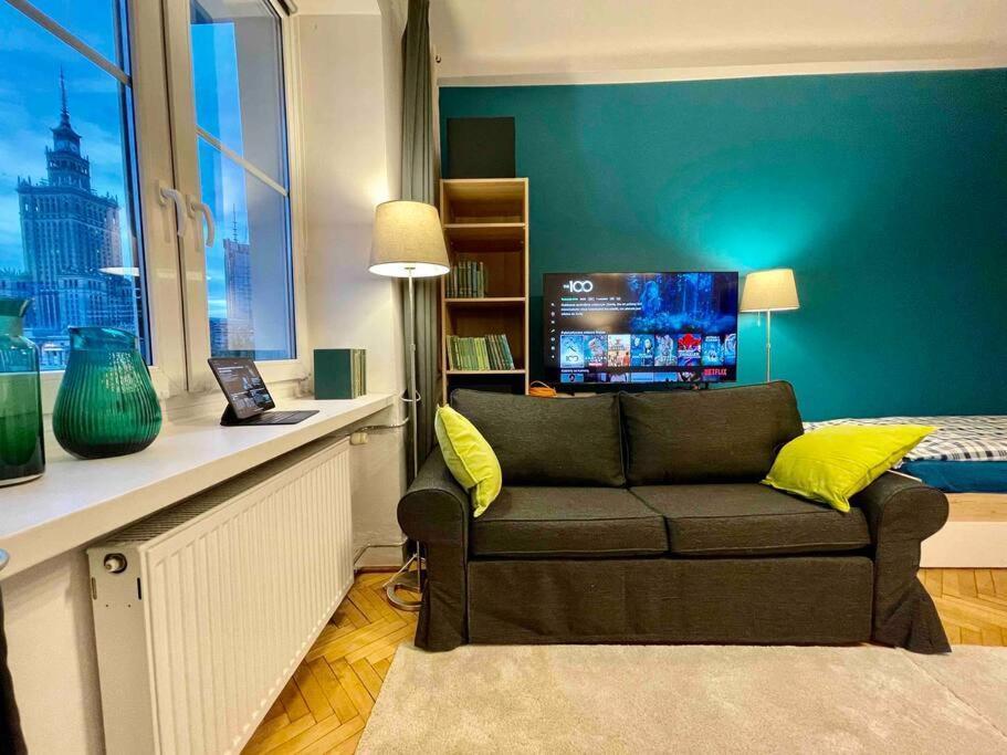 Super Square Metro X2 Fast Wifi 55'Tv Netflix Hbo Appletv+ Amazontv Apartment Warsaw Exterior photo