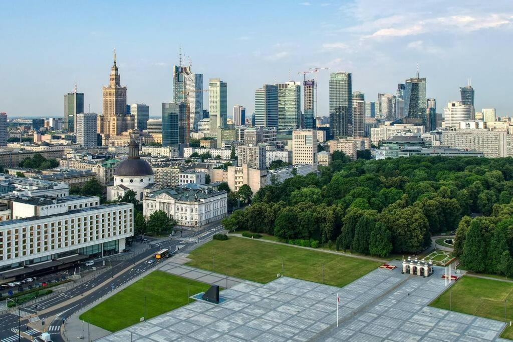 Super Square Metro X2 Fast Wifi 55'Tv Netflix Hbo Appletv+ Amazontv Apartment Warsaw Exterior photo