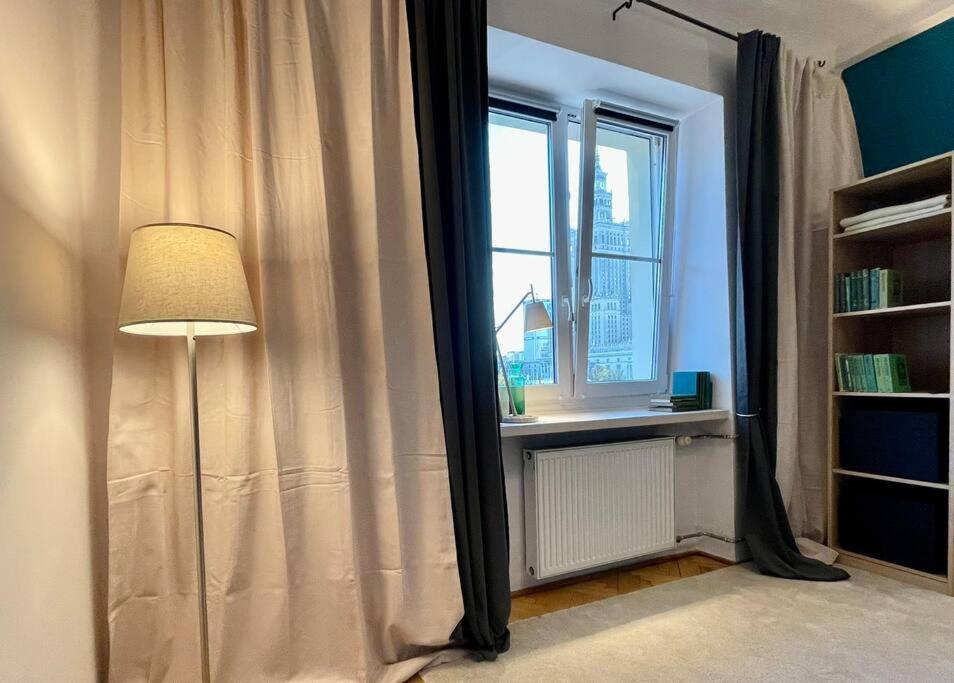 Super Square Metro X2 Fast Wifi 55'Tv Netflix Hbo Appletv+ Amazontv Apartment Warsaw Exterior photo